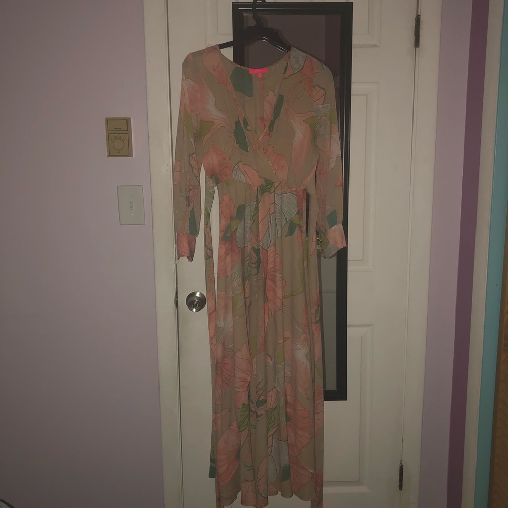 Beautiful maxi floral dress